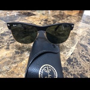 Ray an oversized clubmaster sunglasses